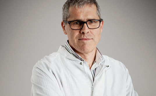 北京泰格豪雅认证技师克里斯托弗 - 高级复杂功能钟表维修